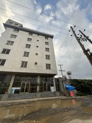 20bdrm Block of Flats in Bole for sale