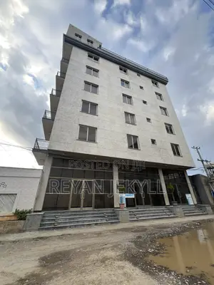 20bdrm Block of Flats in Bole for sale