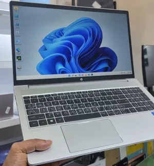 New Laptop HP ProBook 450 G8 16GB Intel Core i7 SSD 512GB