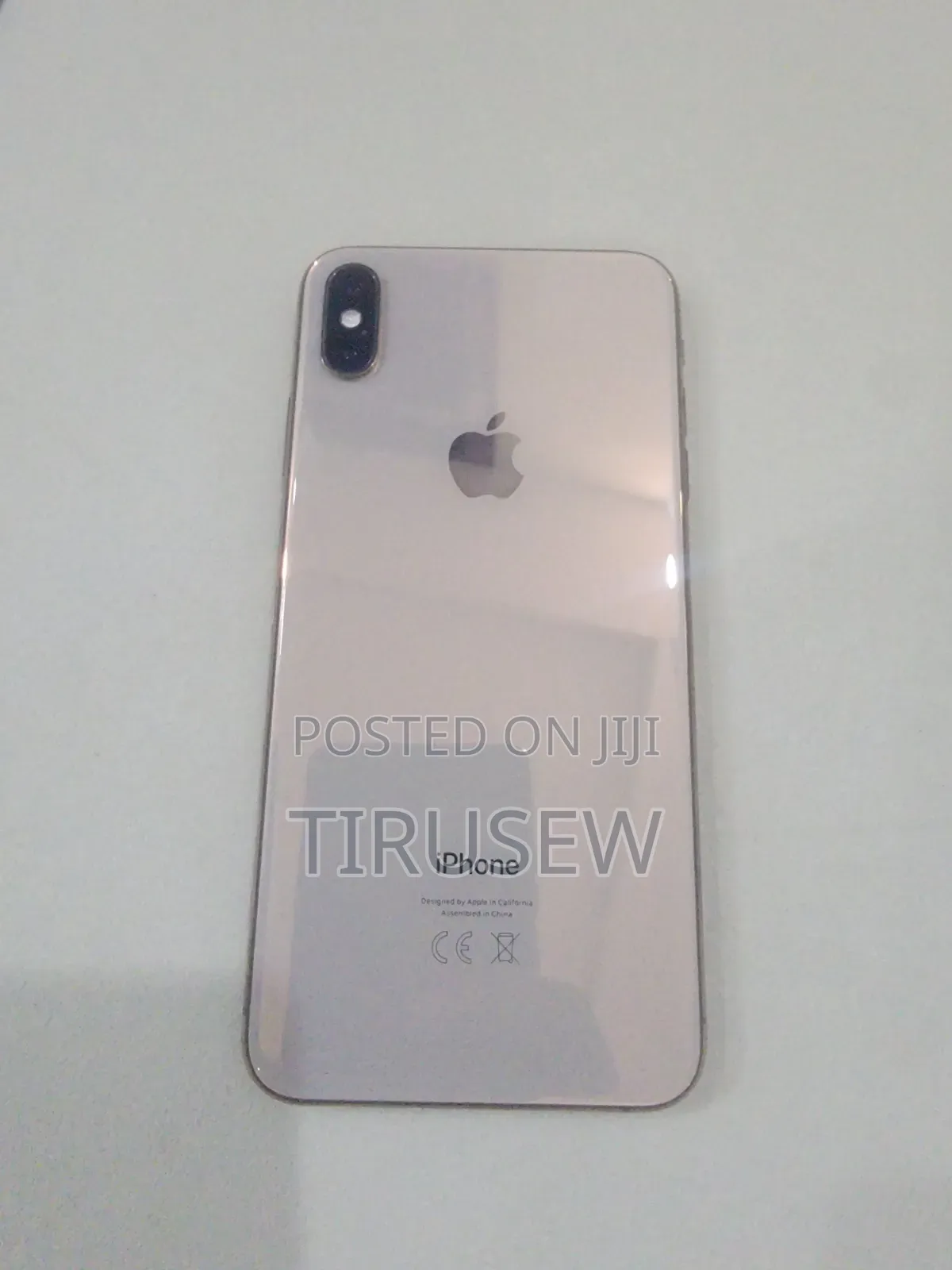 Apple iPhone XS Max 64 GB Gold