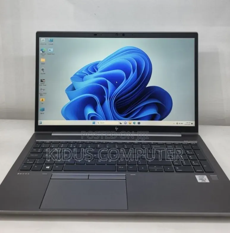 New Laptop HP ZBook Studio 16GB Intel Core i7 SSD 512GB