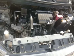 Mitsubishi Attrage 2021 Silver