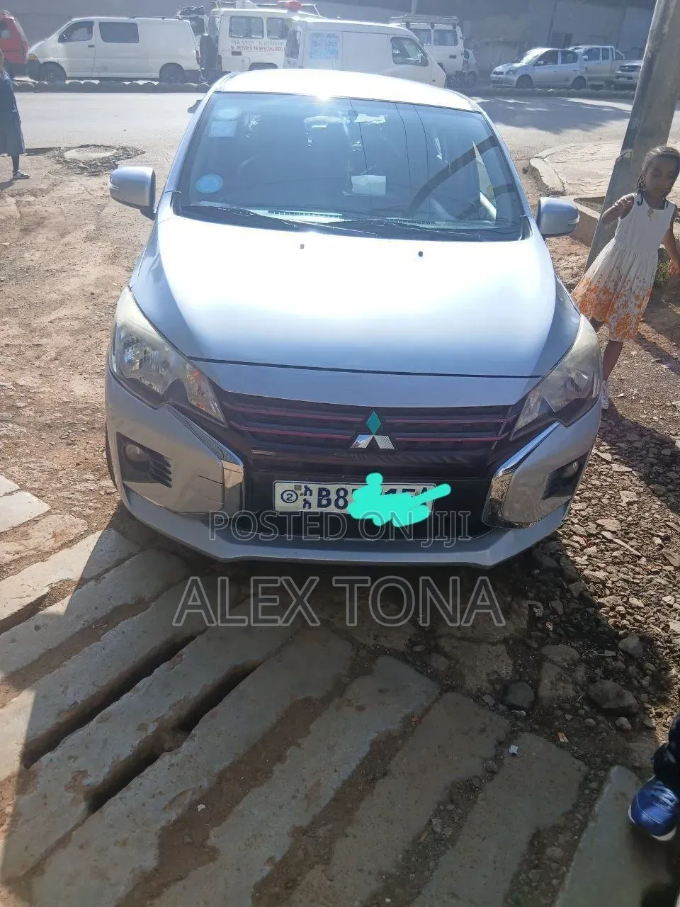 Mitsubishi Attrage 2021 Silver
