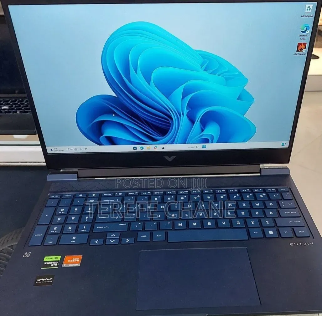 New Laptop HP Victus 16 8GB AMD Ryzen 7 SSD 1T