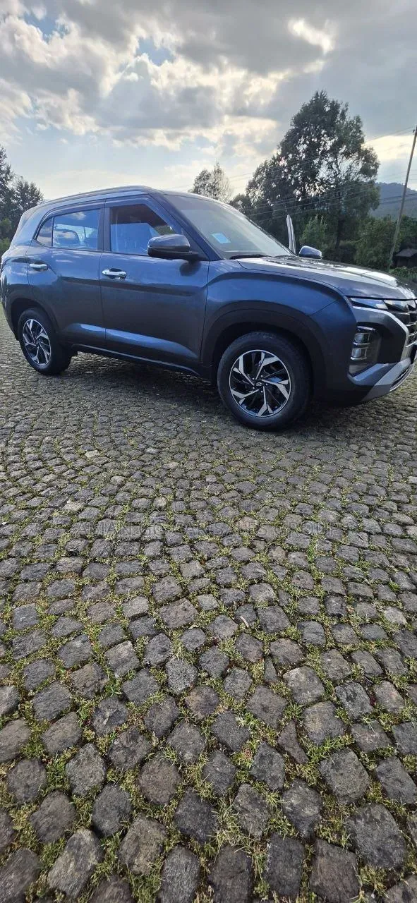 Hyundai Creta 2024 Beige