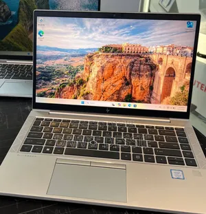 New Laptop HP EliteBook 845 G8 16GB AMD Ryzen 7 SSD 512GB