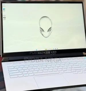 New Laptop Alienware M17x R2 16GB Intel Core i7 SSD 512GB