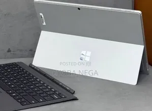 New Laptop Microsoft Surface Pro 7+ 16GB Intel Core i5 SSD 256GB