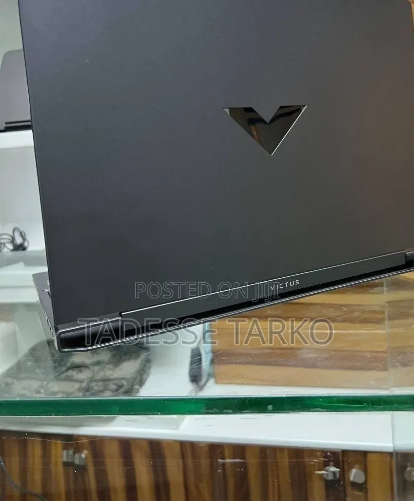 New Laptop HP Victus 15 8GB AMD Ryzen 5 SSD 512GB