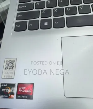 New Laptop Lenovo IdeaPad 1 8GB AMD Ryzen 5 SSD 512GB