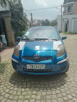 Toyota Yaris 2009 Blue