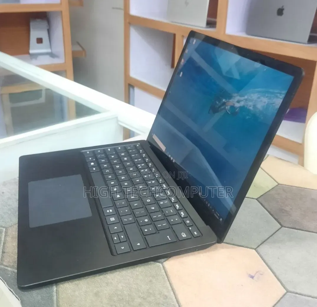 New Laptop Microsoft Surface Laptop 4 16GB Intel Core i7 SSD 512GB