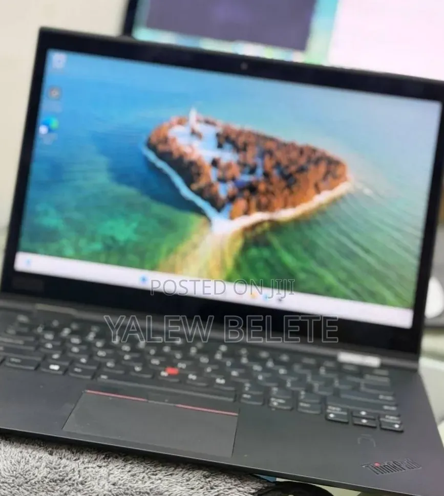 New Laptop Lenovo ThinkPad X1 Yoga 16GB Intel Core i5 SSD 256GB