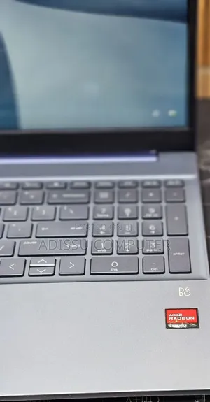New Laptop HP Pavilion 15 8GB AMD Ryzen 5 SSD 512GB