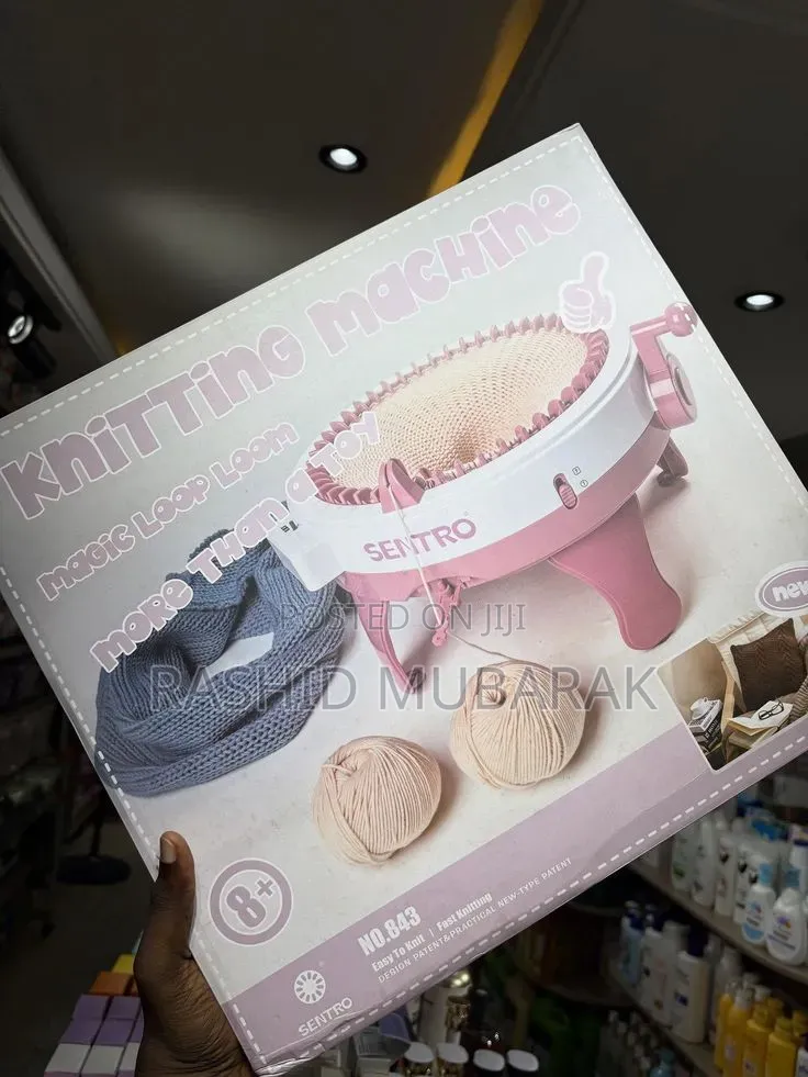 Knitting Machine