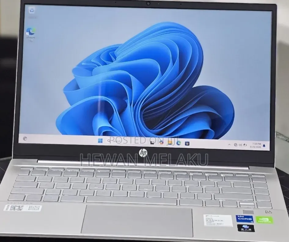 New Laptop HP Pavilion 14 16GB Intel Core i5 SSD 512GB