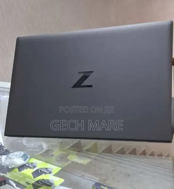 New Laptop HP ZBook 14 16GB Intel Core i7 SSD 512GB