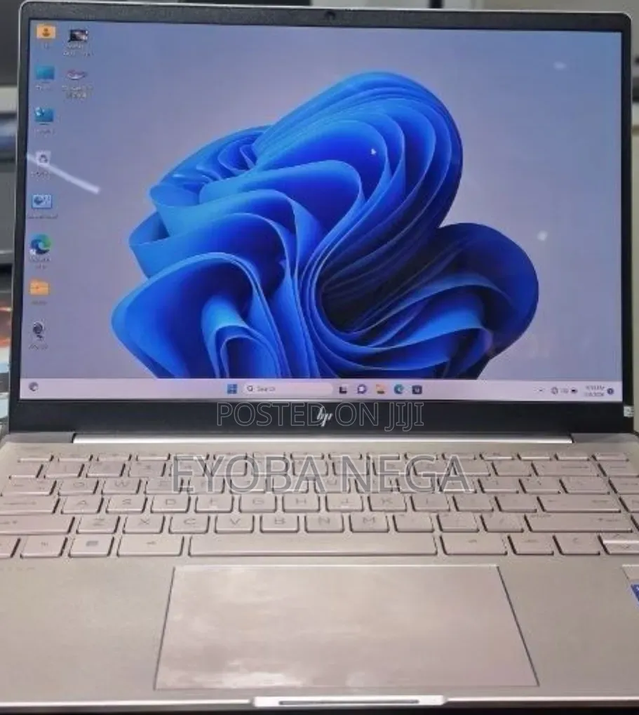 New Laptop HP Pavilion 14 16GB Intel Core i7 SSD 1T
