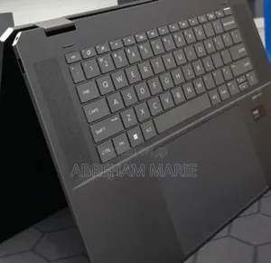 New Laptop HP Spectre X360 16GB Intel Core Ultra 7 SSD 1T