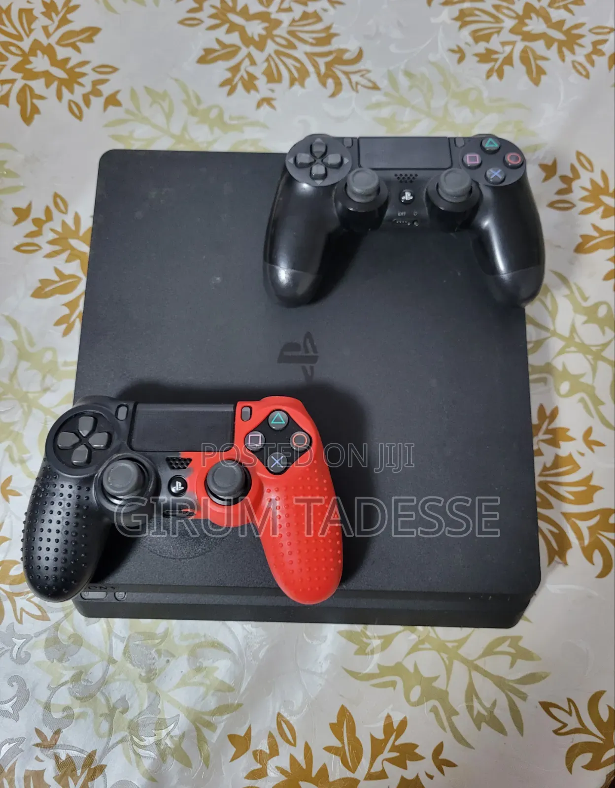 PlayStation 4 Slim