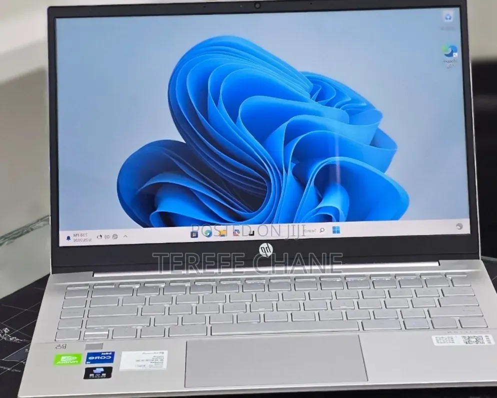 New Laptop HP Pavilion 14 16GB Intel Core i5 SSD 512GB