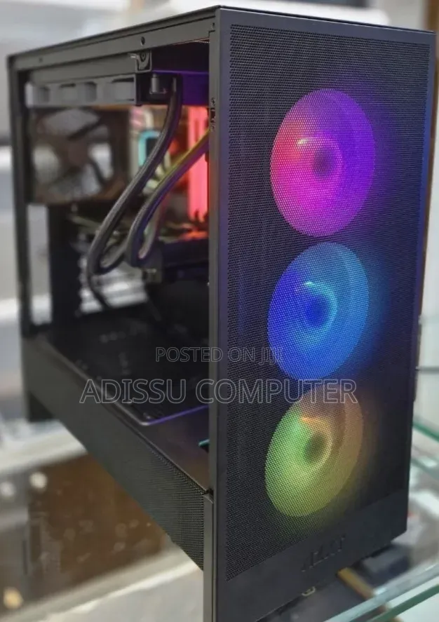New Desktop Computer Asus ET2013IUTI 32GB Intel Core i9 SSD 16 GB