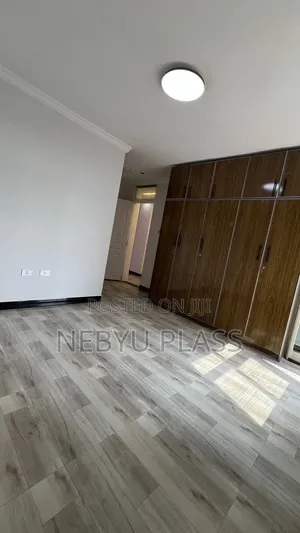Furnished 3bdrm Condo in ኮንዶሚኒዬም, Bole for sale