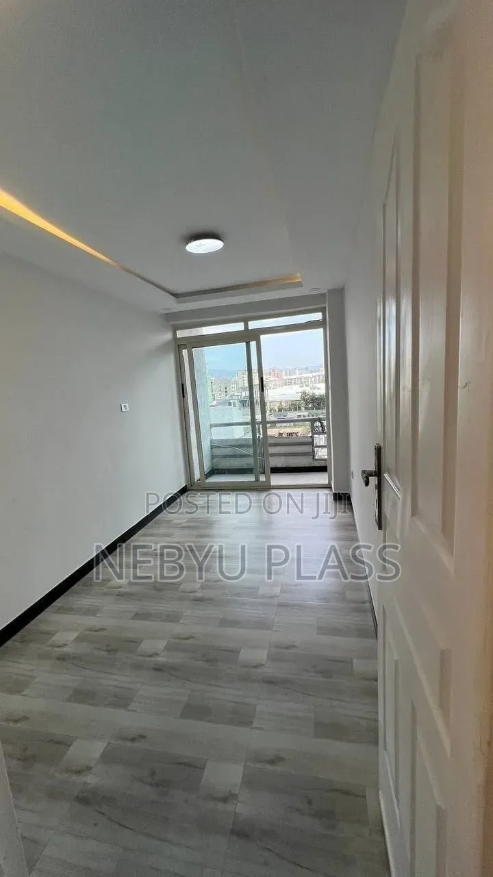 Furnished 3bdrm Condo in ኮንዶሚኒዬም, Bole for sale