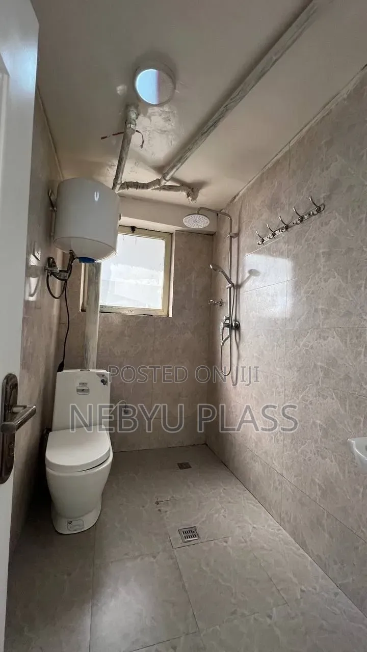 Furnished 3bdrm Condo in ኮንዶሚኒዬም, Bole for sale