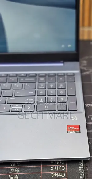 New Laptop HP Pavilion 15 8GB AMD Ryzen 5 SSD 512GB