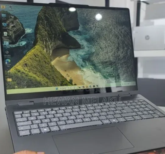 New Laptop Lenovo Yoga 2 16GB Intel Core Ultra 5 SSD 512GB