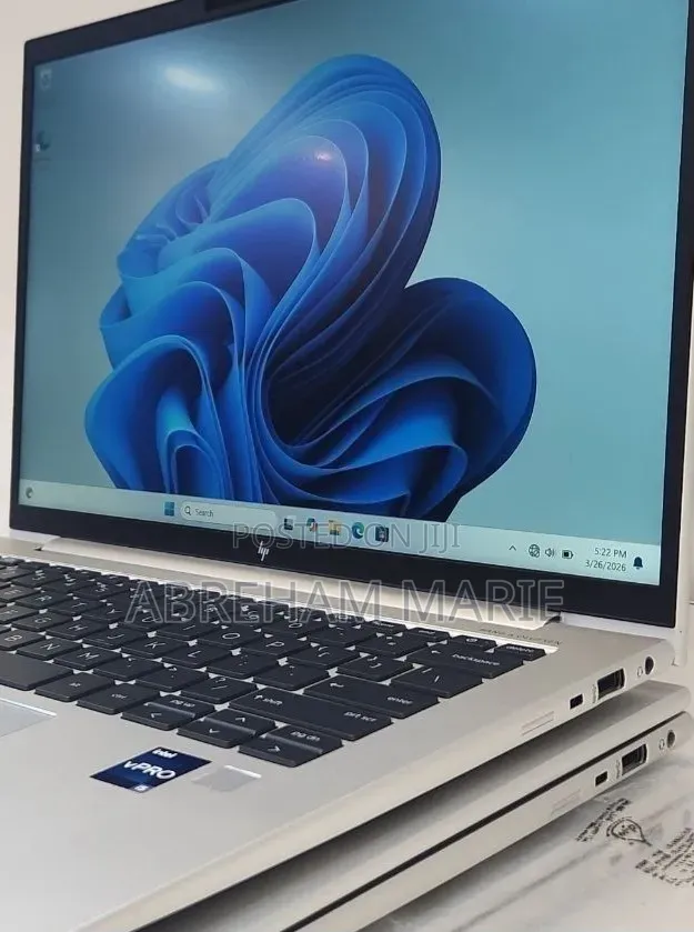 New Laptop HP EliteBook 840 G9 16GB Intel Core i5 SSD 512GB