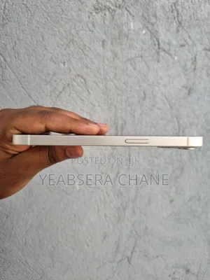 New Apple iPhone 13 128 GB White