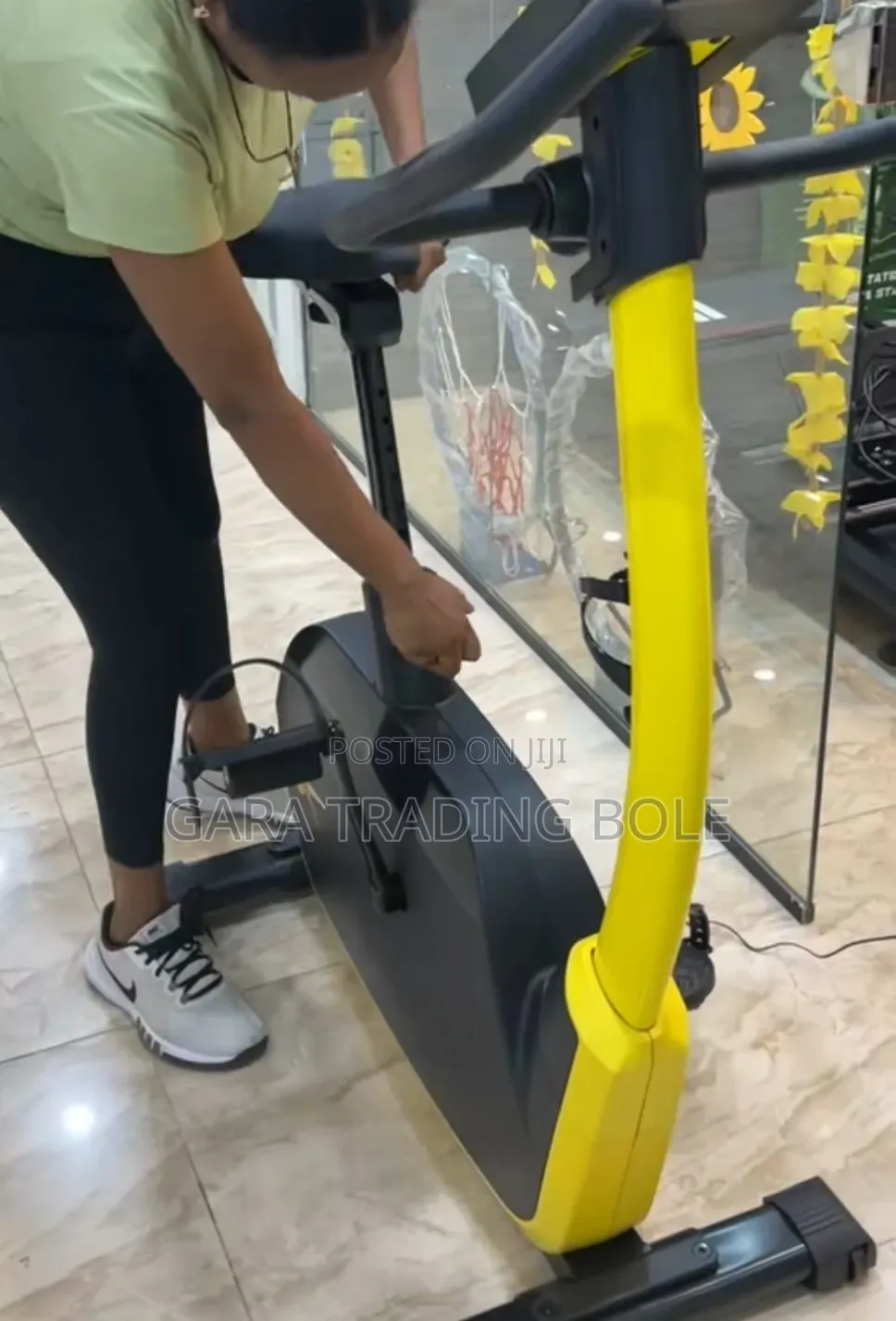 Exercise Bike – Indoor Cycling Fitness Machine