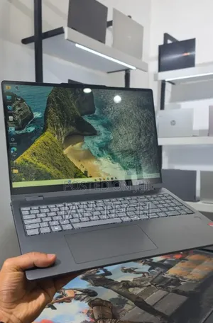 New Laptop Lenovo ThinkPad Yoga 16GB Intel Core Ultra 5 SSD 512GB