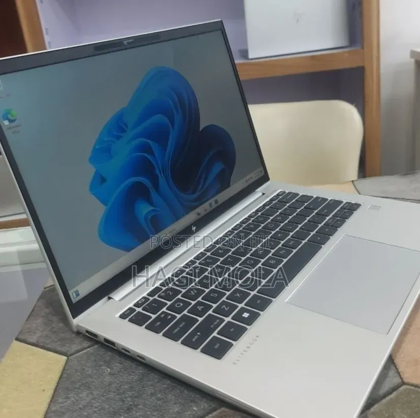 New Laptop HP Elitebook Ultra G1i 16GB Intel Core i7 SSD 512GB