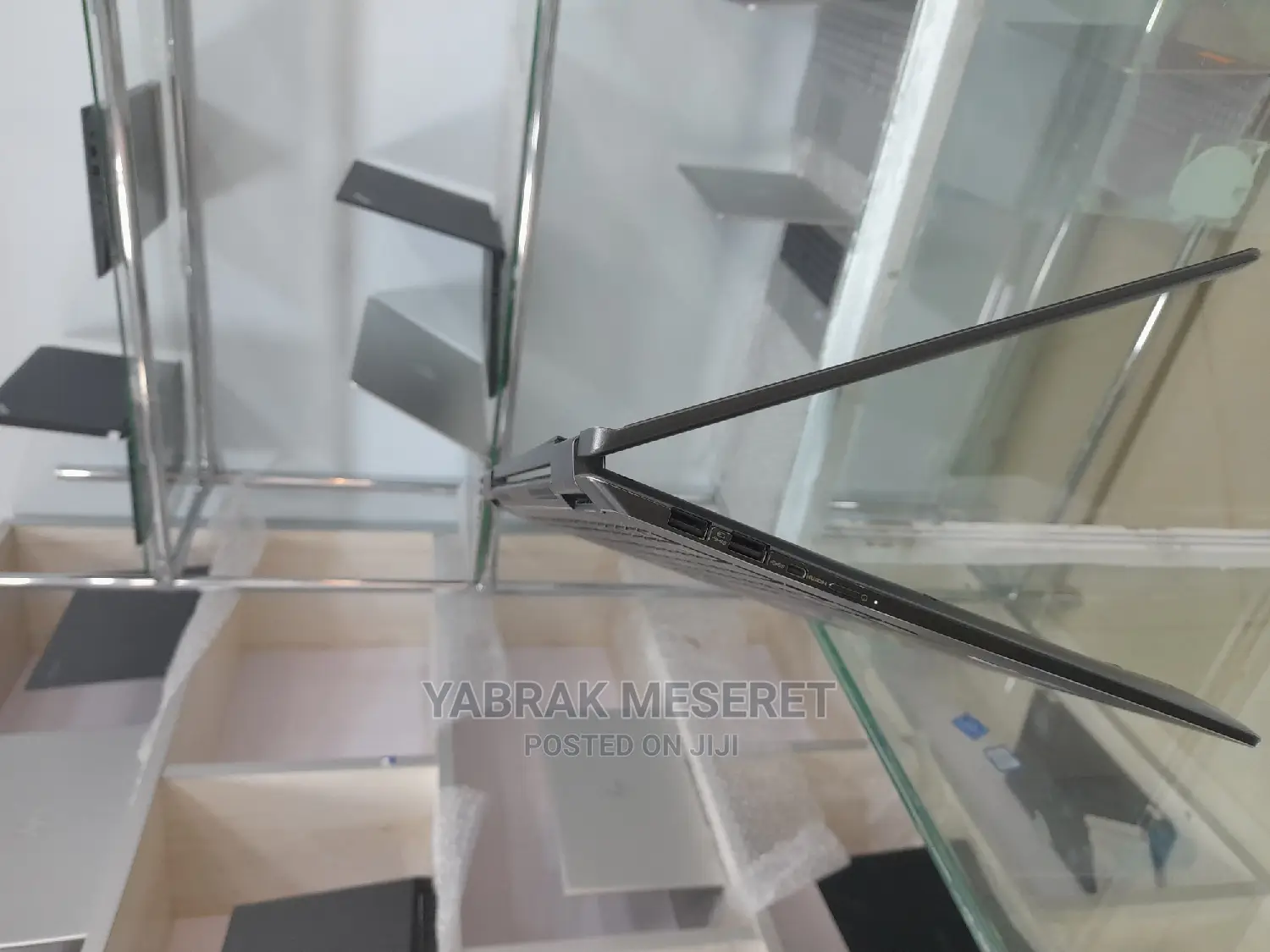 New Laptop Dell 8GB Intel Core I5 SSD 256GB