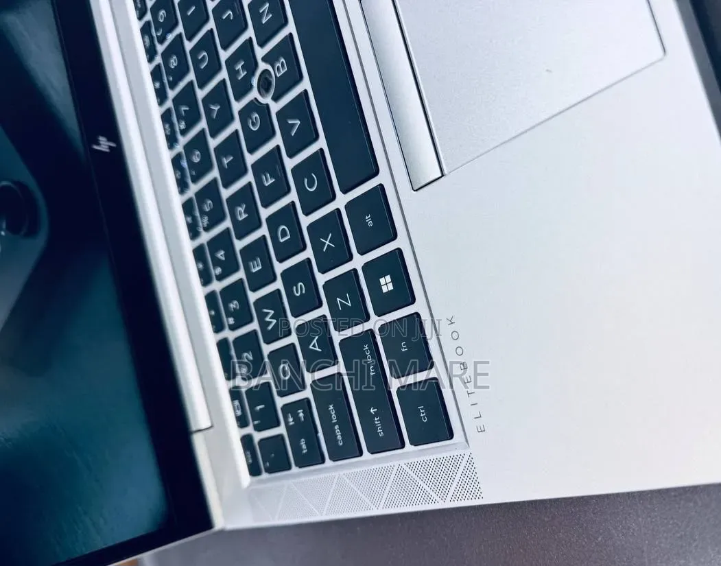 New Laptop HP EliteBook 840 G8 16GB Intel Core i7 SSD 512GB