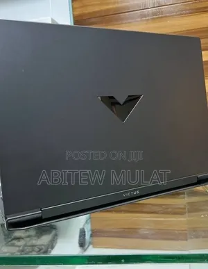 New Laptop HP Victus 15 8GB AMD Ryzen 5 SSD 512GB