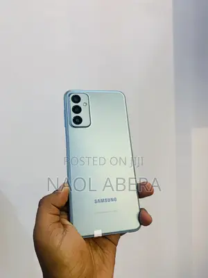 New Samsung Galaxy M23 128 GB Silver