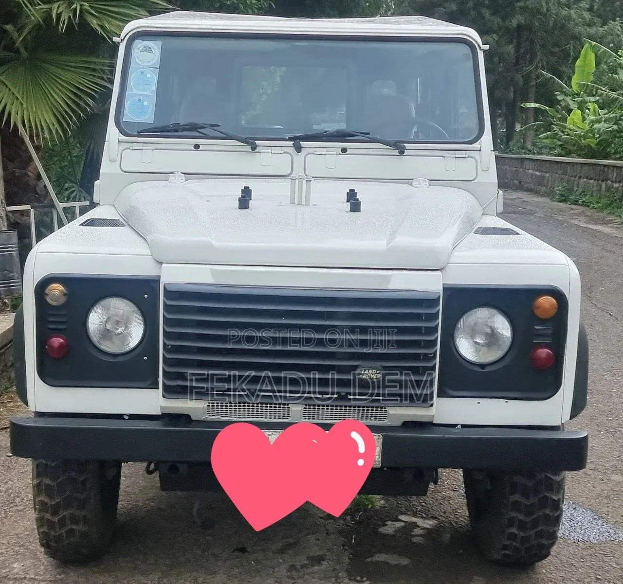 Land Rover Defender 2002 White