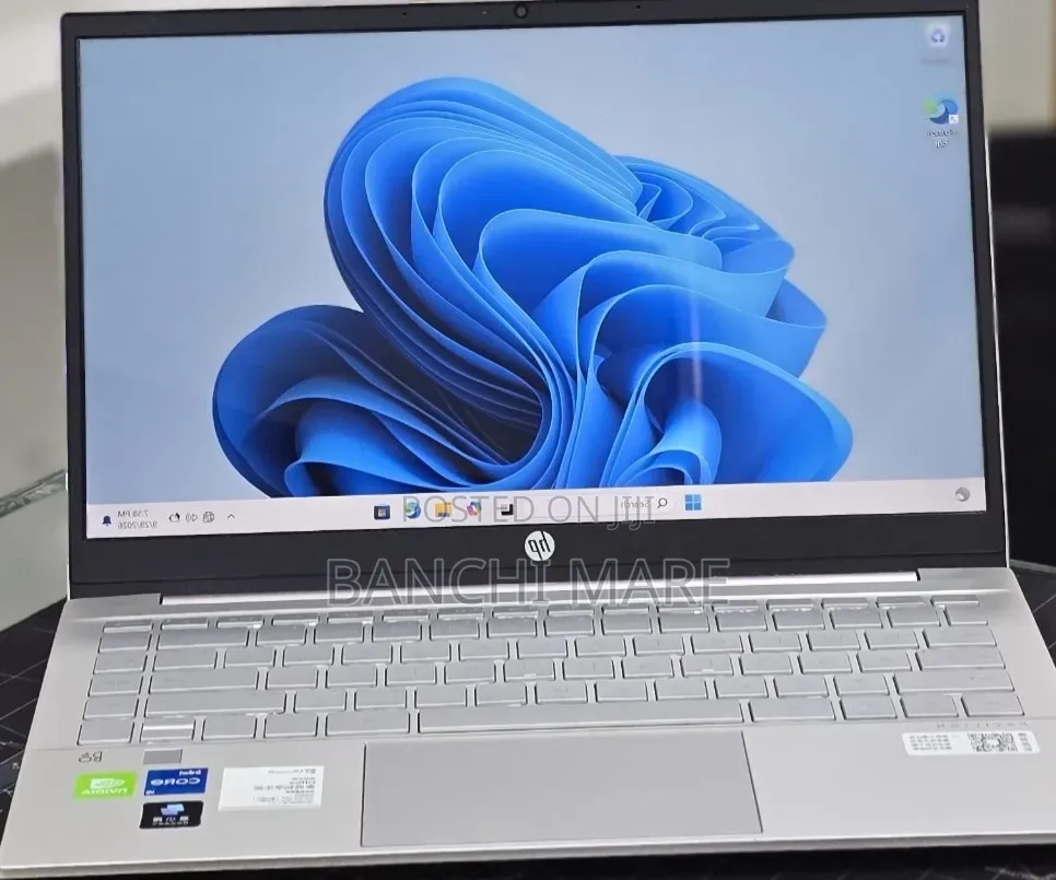 New Laptop HP Pavilion 14 16GB Intel Core i5 SSD 512GB