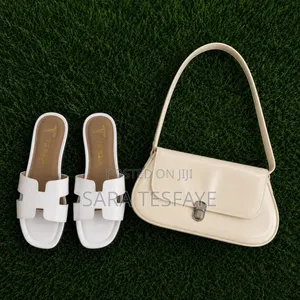 Women Flat Shoes