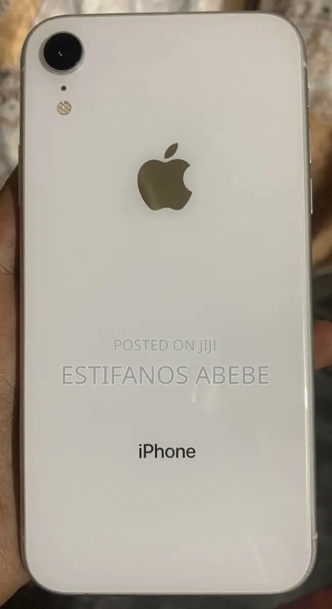 Apple iPhone XR 64 GB White
