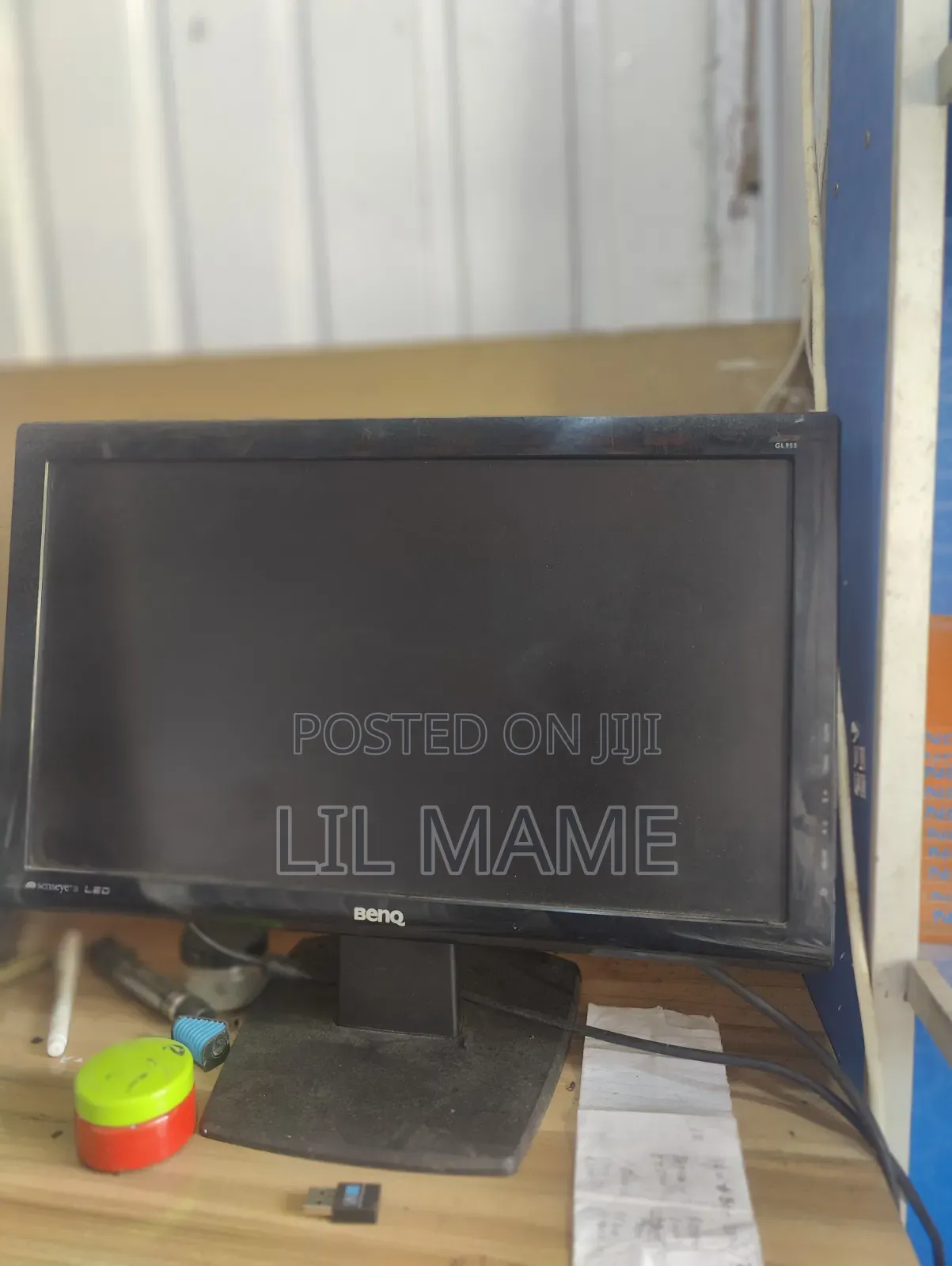 Benq Monitor