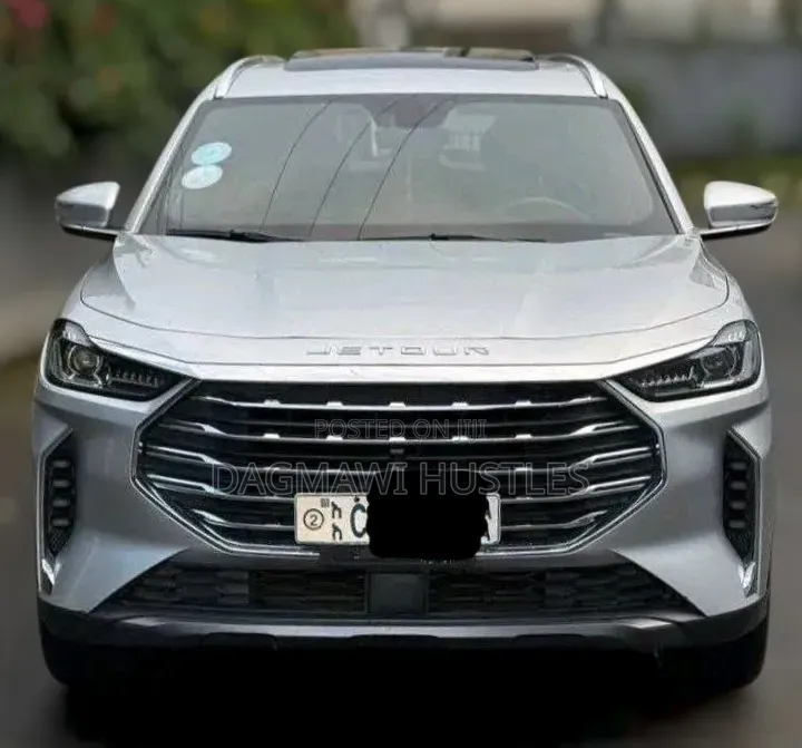 Jetour X70 Plus 2024 Silver