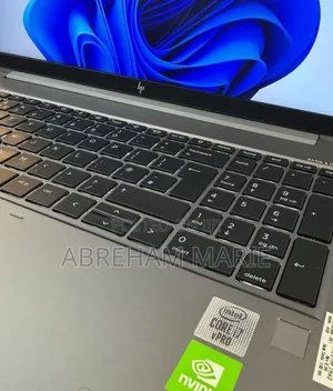 New Laptop HP ZBook 15 16GB Intel Core i7 SSD 512GB