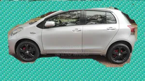 Toyota Yaris 2009 Silver