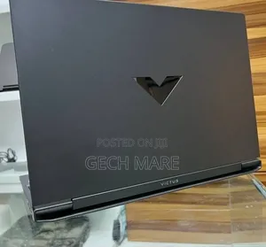 New Laptop HP Victus 15 8GB AMD Ryzen 7 SSD 512GB