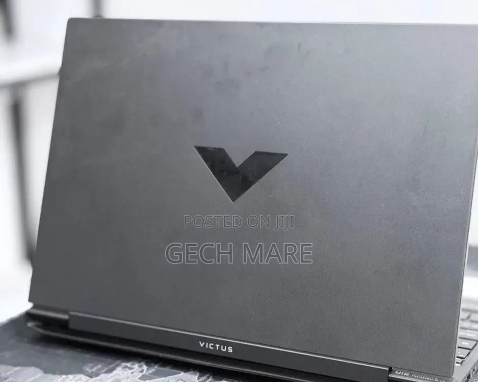 New Laptop HP Victus 15 8GB AMD Ryzen 7 SSD 512GB